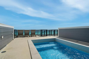 Henderson Beach Villa #4- Six on the Beach